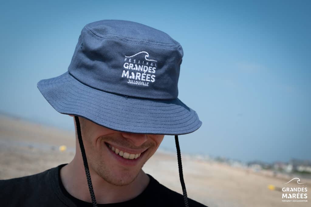 Bob bleu marine boutique collection intemporelle - @Tiffany Edighoffer